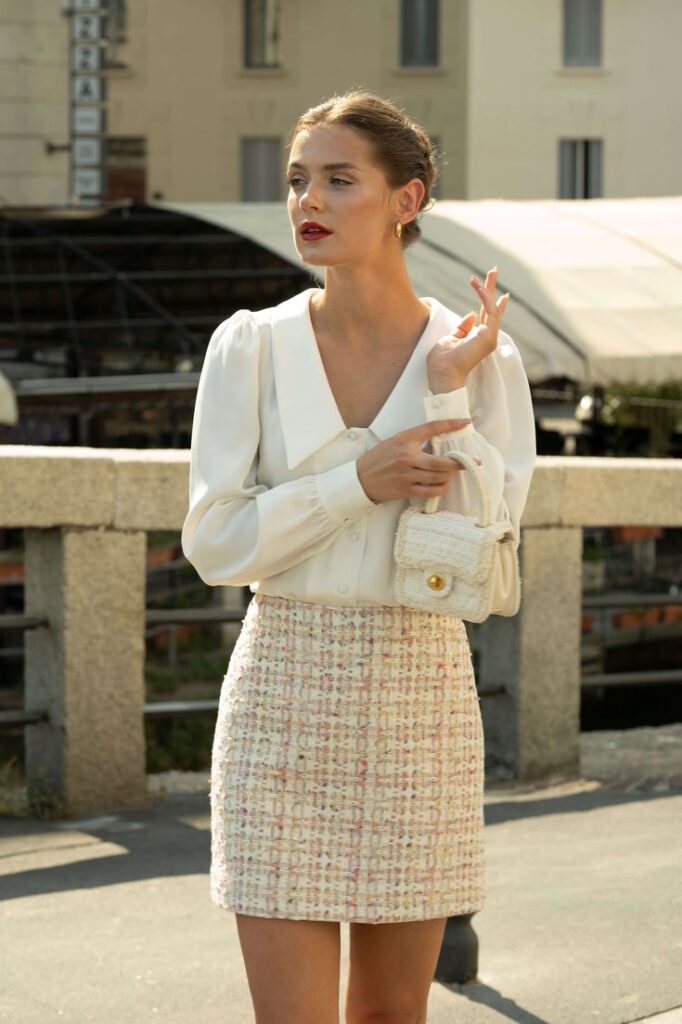 High-Waisted Tweed Skirt + Blouse + Brown Oxfords #Darkacademiaoutfitforaestheticgirl